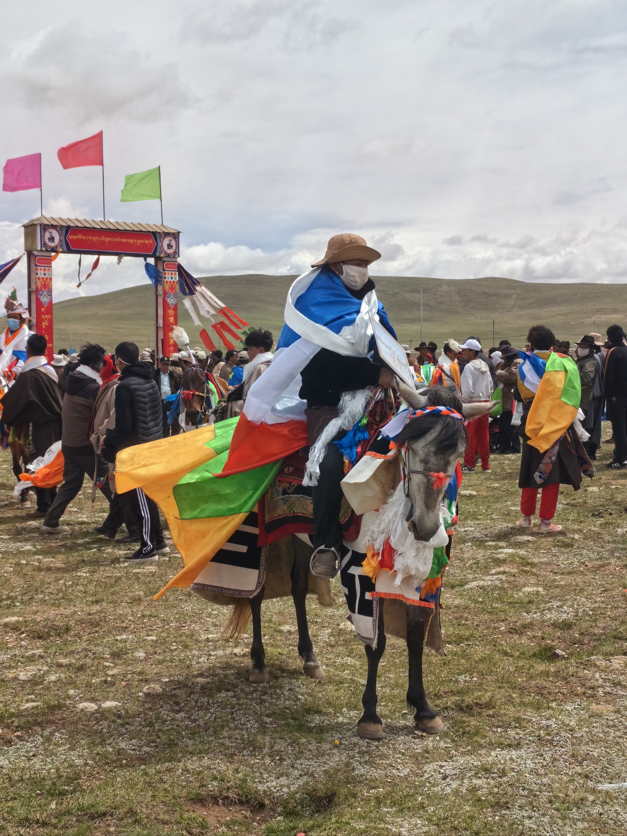 包含乡村花样骑马体验，领略牧民生活的独特魅力的词条