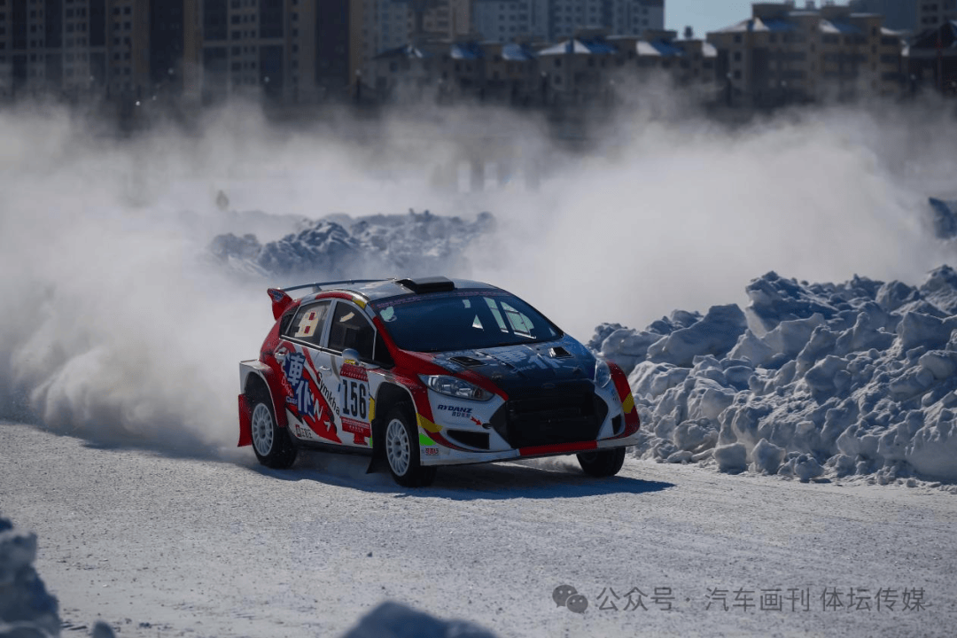 高原雪地越野赛，穿越冰雪的极地速度赛的简单介绍