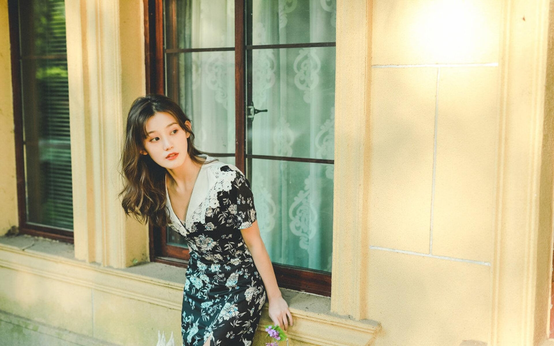 西班牙反曲弓女队在上海世界杯四分之一决赛中负于中国队，女子反曲弓比赛