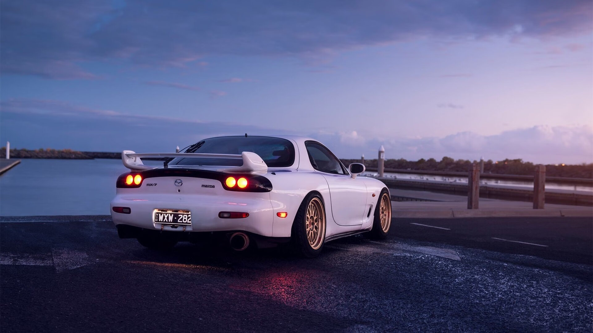 法甲新秀崭露头角：未来巨星腾飞！，法甲新赛季前瞻