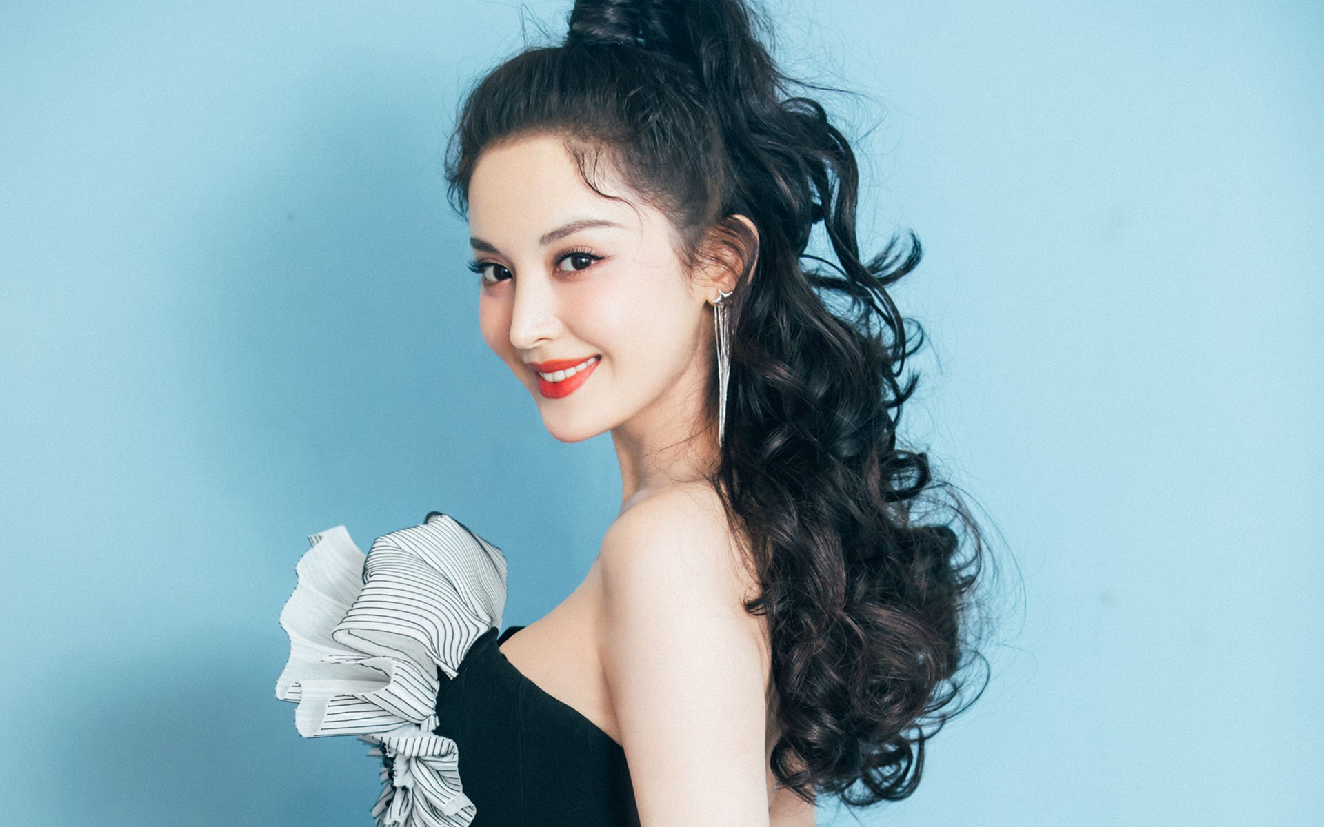 贾瓦迪技术与体能并重 赢得尊重，贾亚瓦德纳